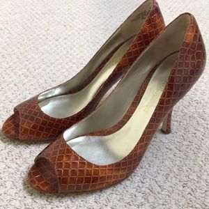 Enzo Angiolini, 7M, Brown open toed pumps